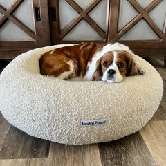 Bouclé Calming Dog Bed
