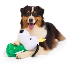 O Snoopy Tree Plush Extra-Large Dog Toy
